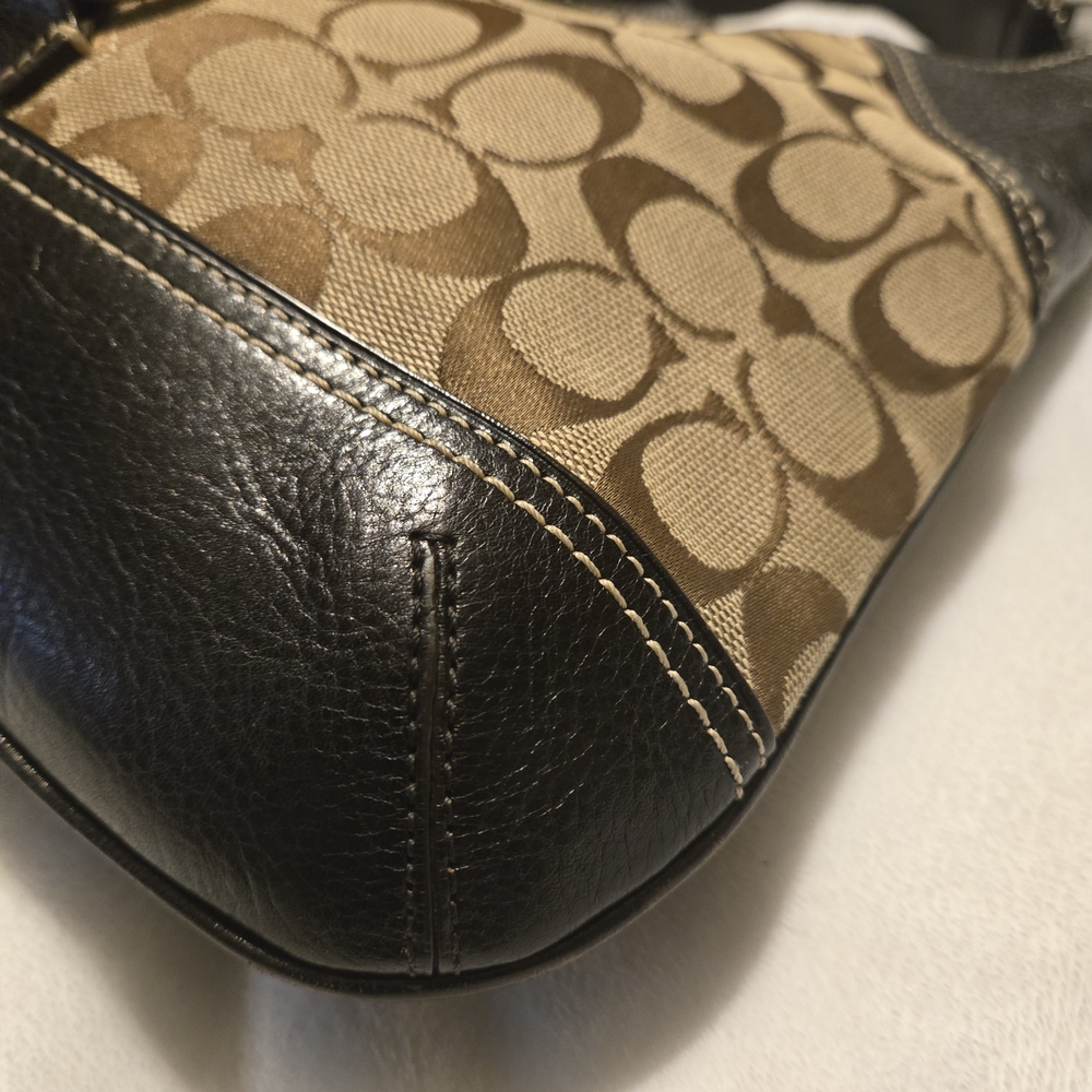 Coach Brown Signature Shoulder Bag With Leather Trim And Matching Card Holder - Picture 7 of 14